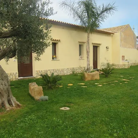 Solesun Bed & Breakfast 3*